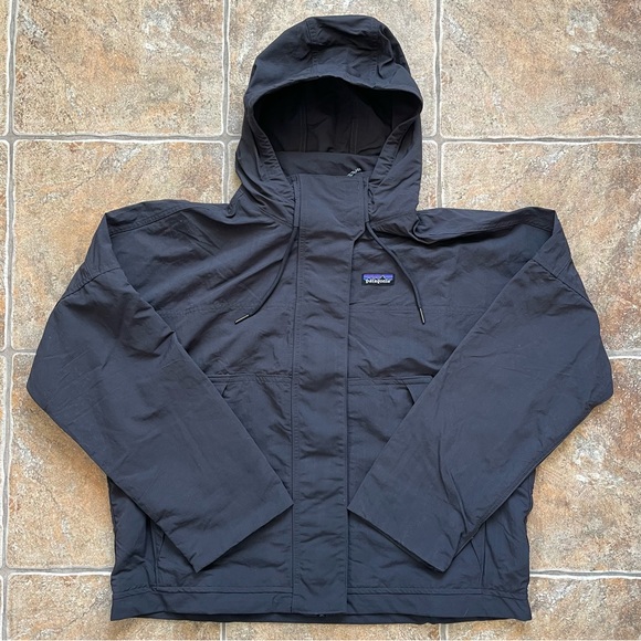 Patagonia Jackets & Blazers - Women’s Skysail Jacket